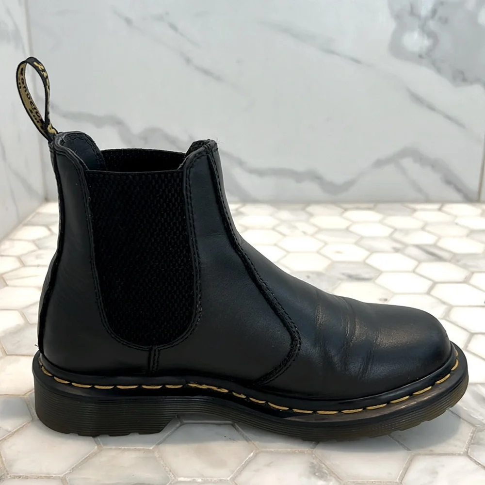 Dr Martens 2976 NAPPA LEATHER BLACK CHELSEA BOOTS Women’s Size 6